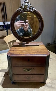 Ein 19. Jahrhundert Herren Mahagoni Rasierständer mit Schubladen Waschtisch Spiegel - Bild 1 von 12