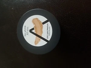 Almay~200 LIGHT/MEDIUM ~No Shine All You Loose Finishing Powder New - Picture 1 of 2