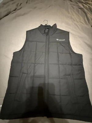 Ariat Puffer Zip Vest Men’s Size  Large L Dark Brown Western Pockets Nylon READ - Изображение 1 из 4