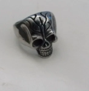 Anillo grueso de acero inoxidable con calavera de motociclista para hombre talla 11 1/2 #ST391 - Imagen 1 de 3