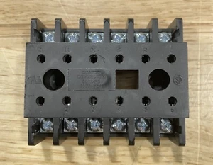 Custom Connector SD12-PC Relay Socket, 12 Pin, 600 V, 10 A, SD Series, Box of 5 - Picture 1 of 4