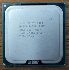 Intel Pentium Dual Core E5300 SLB9U 2.6 GHz Socket 775 CPU Processor - Picture 1 of 2