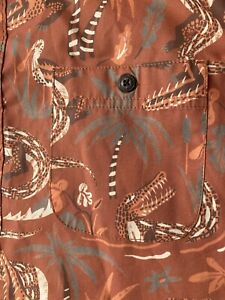 Howler Brothers Shirt Mens XL Orange Animal Tropical Button Up Short Sleeve