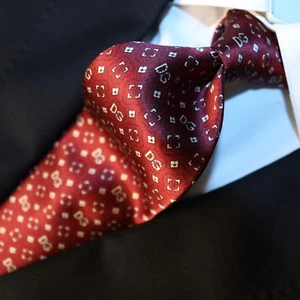 Dolce Gabbana Krawatte Krawatte rot elfenbein DG Logo geometrisches Muster 58 Zoll L x 3,75 Zoll B - Bild 1 von 12