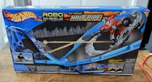 Rare Vintage 2002 Hot Wheels Robo Wheels Extreme Half Pipe Charger sealed  - Picture 1 of 4