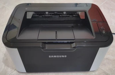 Stampante laser B&N Samsung ML1670 con toner carico al 61% funzionante - Immagine 1 di 4