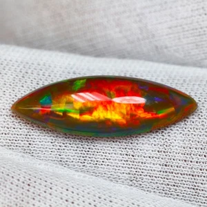 5.600Ct Marquise 25.60 x 8.52 x 5.85 MM Multi Colors Dancing Rainbow Fire Opal - Picture 1 of 5
