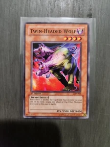 1x Twin-Headed Wolf MINT 1. Auflage LOD-017 Legacy of Darkness Yugioh - Bild 1 von 1