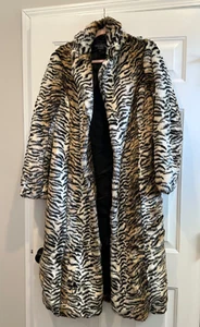 Donna Salyers' Fabulous Furs Faux Fur Animal/Tiger Print Coat - Women's Medium - Picture 1 of 10