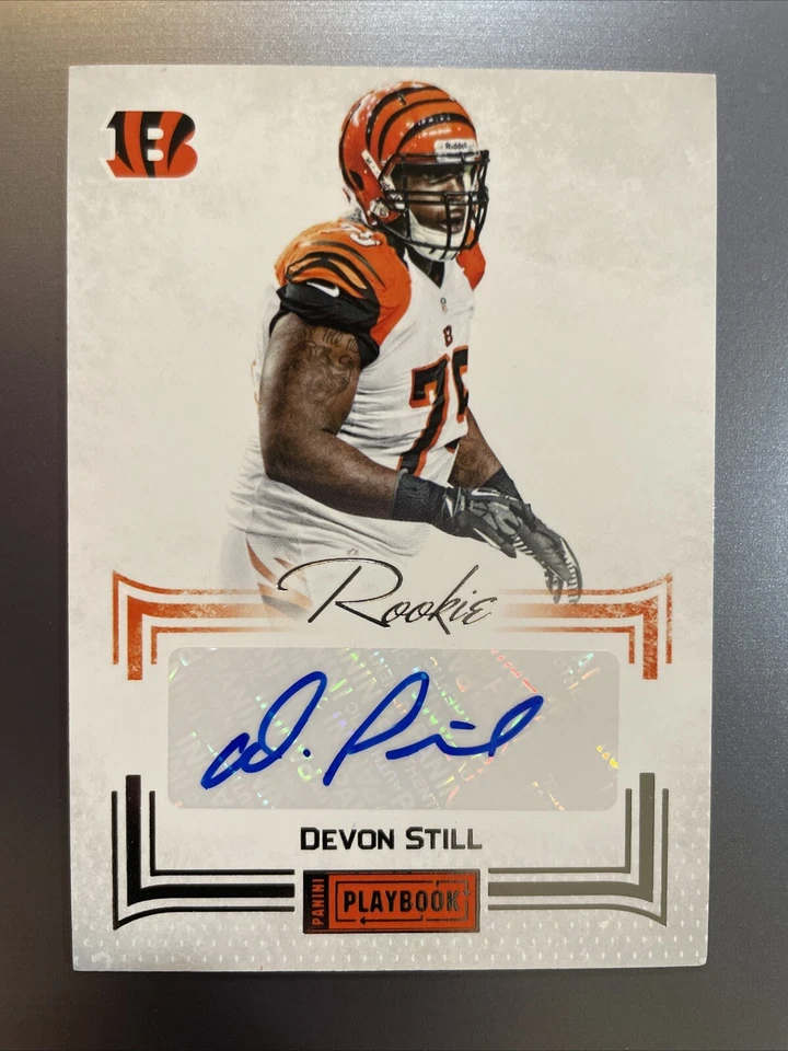 2012 Panini Playbook Rookie Signatures #105 Devon Still #131/140 - Auto RC PSU - Image 1 of 2