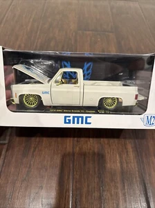 Chase 1976 GMC SIERRA GRANDE 15 PICKUP EGGSHELL WHITE 1/24 BY M2 40300-127 B - Picture 1 of 6