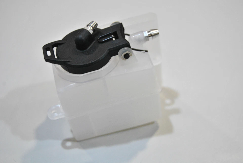 86061 Serbatoio Himoto 1/16 TANK FUEL HIMOTO 1/16 - Immagine 1 di 1