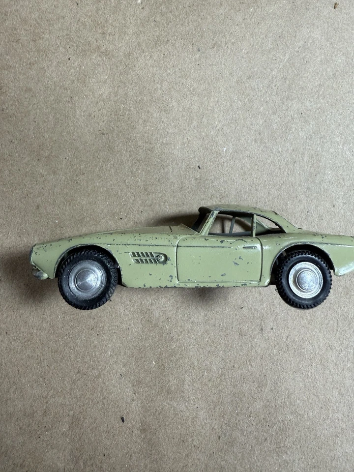 BMW 507 Touring Sport 8022 Marklin hecho en Alemania Occidental. Pintura original astillada Foto 1 de 4