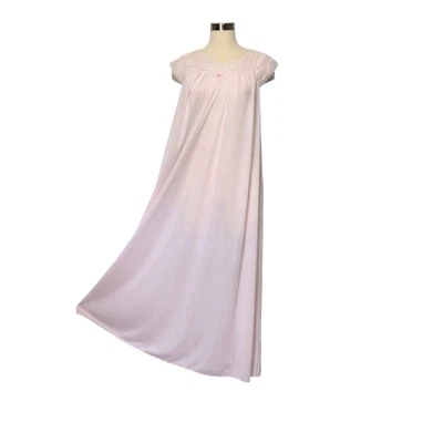Camisón largo Shadowline para mujer mediano rosa nailon encaje Foto 1 de 4