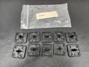 1968 1969 1970 Mustang Mach 1 Grande Cougar XR7 Eliminator HOOD INSULATION CLIPS - Picture 1 of 2
