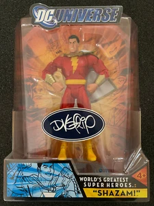 Mattel DC Universe Classics Shazam! Action Figure SEALED with stand 2008 - Picture 1 of 2