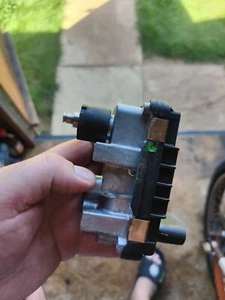 FORD TRANSIT 2.2D TURBOCHARGER ELECTRONIC ACTUATOR - 6NW009550 - Picture 1 of 5