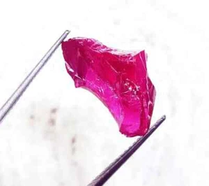 Natürlicher roter Blutrubin grober loser Edelstein 12,85 ct zertifiziert mit kostenlosem Geschenk - Bild 1 von 9