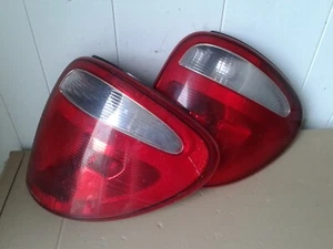 2 available used 2001-2003 Dodge Caravan, right passenger side tail light C$ 50 - Picture 1 of 4