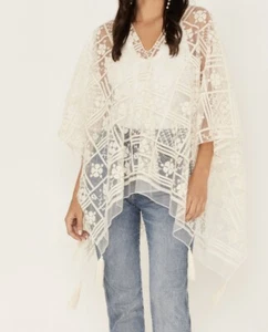 Shyanne Ivory Lace Poncho With Tassels One Size - Picture 1 of 9
