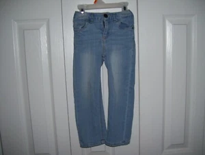 Toddler girls jeans by Cherokee, size 3T, light washed, great shape, cute. - Picture 1 of 5