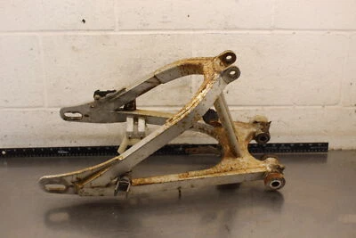 1983 Yamaha XT550 задний подрамник рама O974 - Изображение 1 из 4