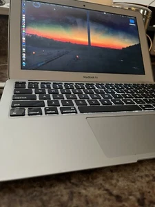 macbook air 2015 11 inch 8gb - Picture 1 of 6