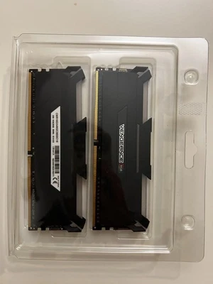 Corsair VENGEANCE® RGB 16GB (2 x 8GB) DDR4 DRAM 3600MHz C18 (CMR16GX4M2C3600C18) - Image 1 of 4