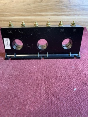 INSTRUMENT TRANSFORMERS INC. CURRENT TRANSFORMER RATIO 150:5 A. 50-400Hz - Image 1 of 4