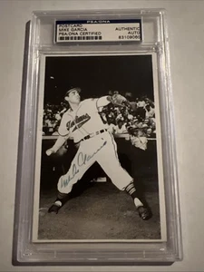 1950 Cleveland Indians Team Issue Postcard Mike Garcia PSA/DNA Signed Autograph - Picture 1 of 10