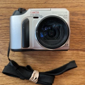 Olympus Camedia C-720 Ultra Zoom Digital Camera, Tested & Working, 3.0MP - Picture 1 of 14
