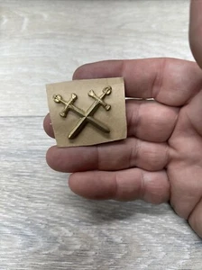 Prendedor Espadas Cruzadas Francmasón Consejo Masónico de Caballero de Colección Años 60 1.5" - Imagen 1 de 4