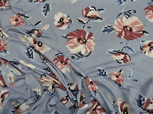 Bedruckter DTY Spandex Stretch Bekleidungsstoff Mauve Nude Elfenbein Blau Blumen A309 - Bild 1 von 1