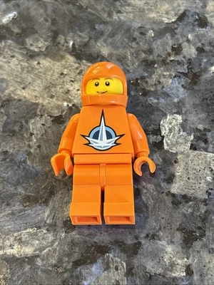 Lego Universe Exclusive Nexus Astronaut Minifigure gen030 - Set 2853944 - Image 1 of 2