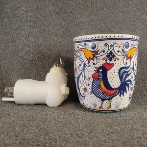Retired Scentsy ITALIAN ROOSTER Ceramic Plug In Wax Warmer Night Light + Bulb - Picture 1 of 11