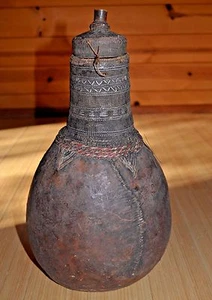 Antigua jarra etíope tejida de fibra, calabaza, cuero jarra de leche cesta africana Etiopía - Imagen 1 de 3