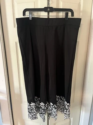 Isaac Mizrahi Live! Culottes pequeños de punto guijarro con ribete de encaje A352419 talla LP Foto 1 de 4