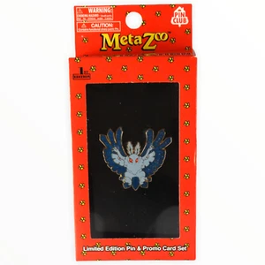 Mothman Metazoo x Pin Club Set Pin + Promokarte TCG Neu OVP Sammelkartenspiel - Bild 1 von 6