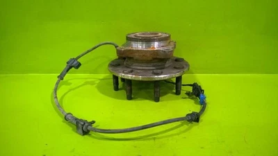 01 02 03 04 05 GMC SIERRA 1500HD FRONT WHEEL HUB OEM 3105-16 - Image 1 of 3