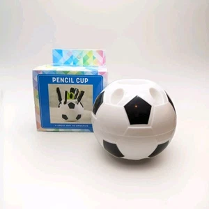 Coppa matita per bambini forma pallone da calcio - Foto 1 di 3