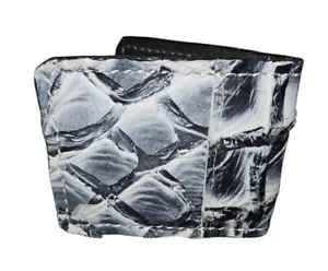 White pirarucu Fish Leather Bi Fold Card Wallet - Picture 1 of 4