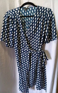 Banana Republic Geometric Sharp Wrap Dress Navy White Flutter Short Sleeve Vneck - Picture 1 of 8