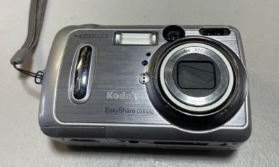 Kodak EasyShare DX6440 4.0MP Digital Camera-Silver-PARTS ONLY - looks great. - Image 1 of 4