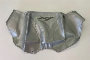 (Color: 2004 Silver) 04-06 Yamaha R1 Second Look Tank Bra | Cover | Wrap w/Logo - Picture 1 of 3