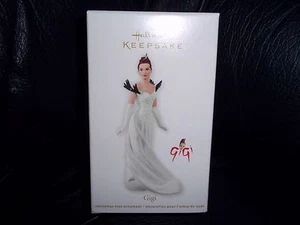 Hallmark Gigi Ornament Dated 2012 BNIB - Picture 1 of 1