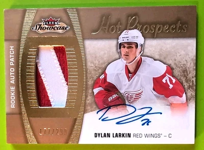 DYLAN LARKIN ROOKIE AUTO PATCH 2015-16 FLEER SHOWCASE /299 AUTOGRAPH #190 WINGS - Image 1 of 4