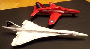 Matchbox Concord SST 1978 & BAe Hawk T Mk1 Red Arrow Jet Planes - Skybusters - Picture 1 of 4