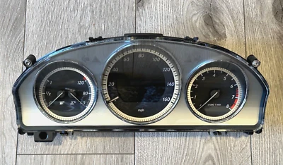 2010 2011 MERCEDES C350 C300 СПИДОМЕТР КЛАСТЕР, 2049001505, 2049004507, OEM - Изображение 1 из 4