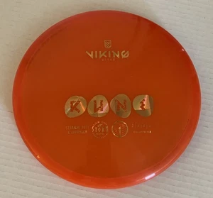 Viking Discs Storm Plastic Rune Putt & Approach 172 Grams Orange - Picture 1 of 4