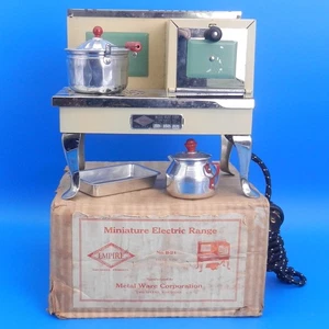 Vtg EMPIRE TOY STOVE Electric Child's Metal Ware Range Dishes Works ORIGINAL BOX - Picture 1 of 12